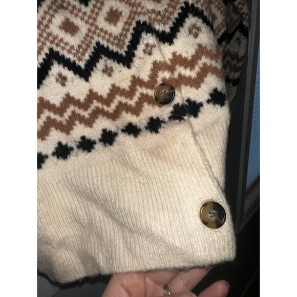 J. Crew fair isle cardigan. Small. 24% merino wool, 12% alpaca - Picture 7 of 10